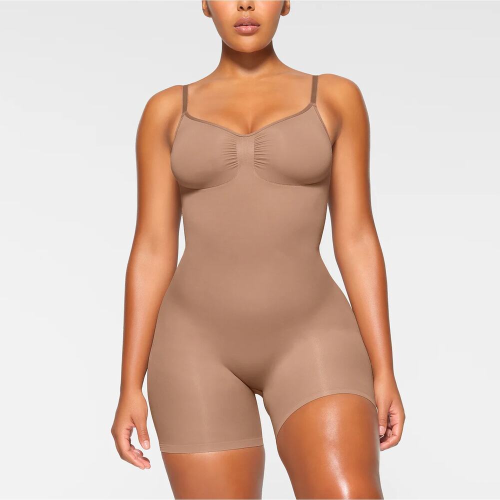 Skims Seamless Sculpt Mid Thigh Bodysuit Shapewear